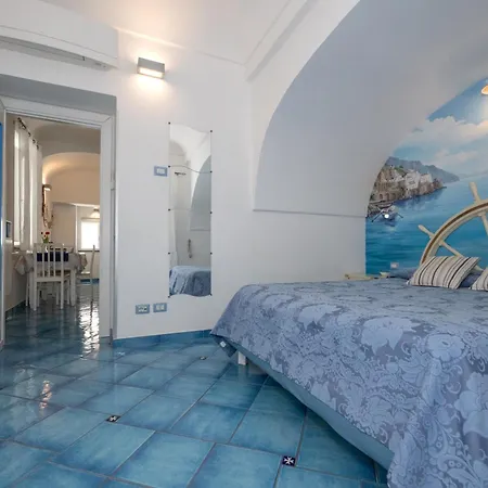 Apartmán Scirocco - Amazing With Terrace In Center