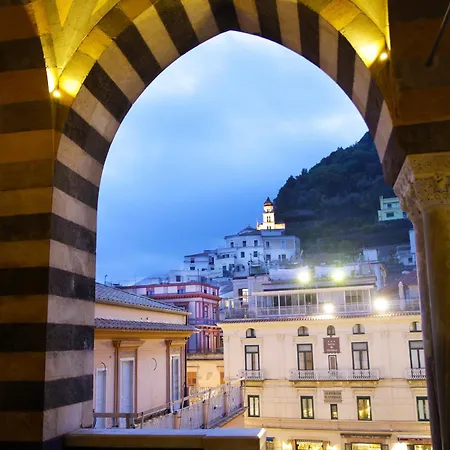 Scirocco - Amazing With Terrace In Center * Amalfi