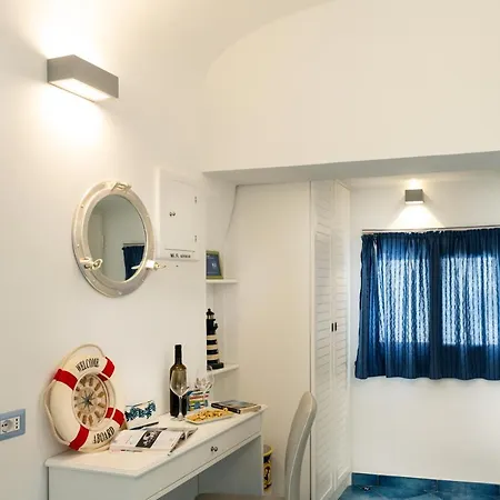 Apartament Scirocco - Amazing Flat With Terrace In The Center *